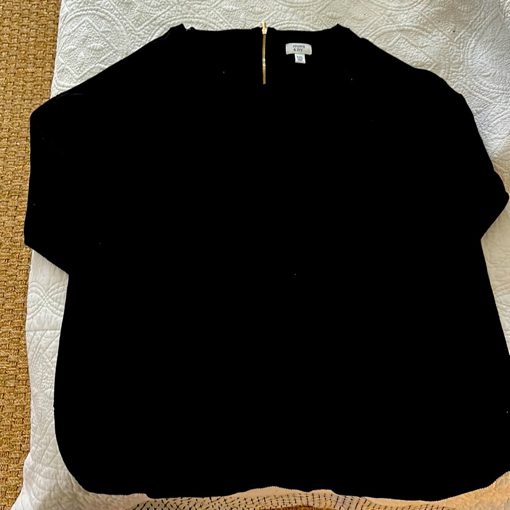 Women’s Crown & Ivy Long Sleeve Blouse w/ Gold Zipper XXL